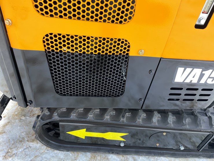 #200-•-miva-va15-mini-excavator-image-41