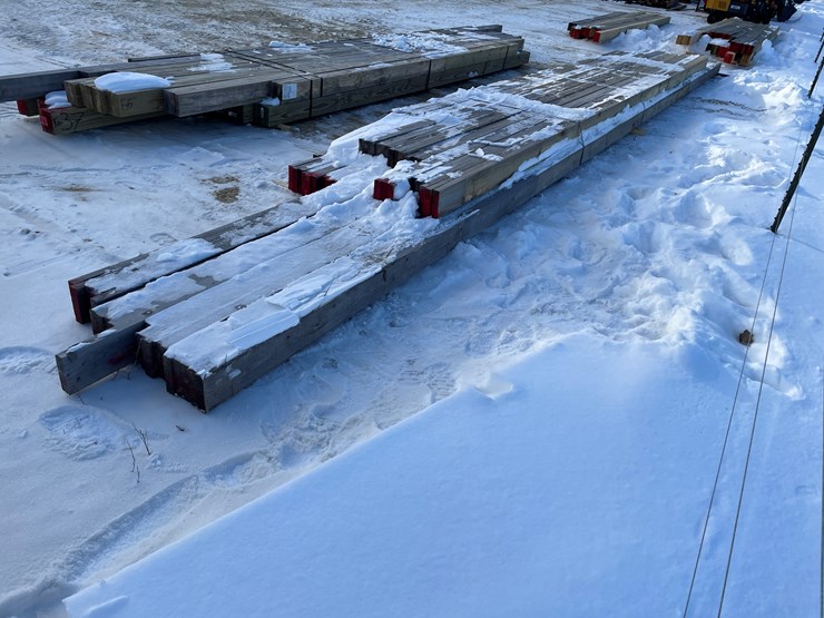 #3789-•-bundle-of-laminated-wood-beams-image-6