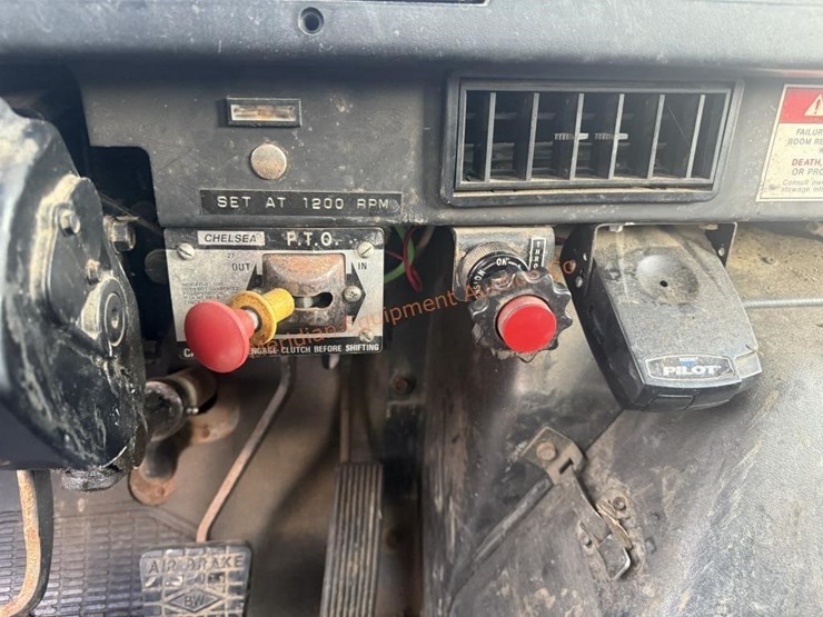 1992-international-4900-image-33