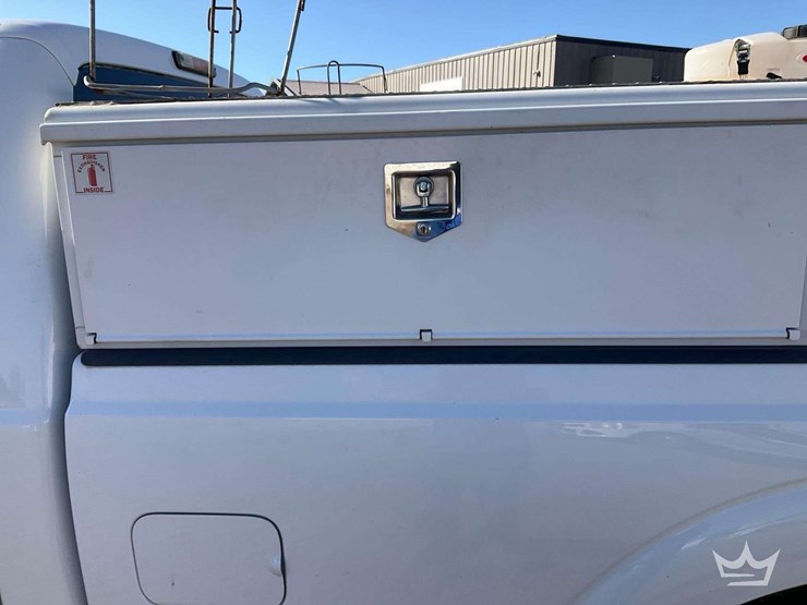 2012-ford-f-250-pickup-truck-image-26