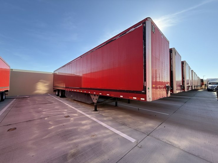 2016-utility-van-image-1