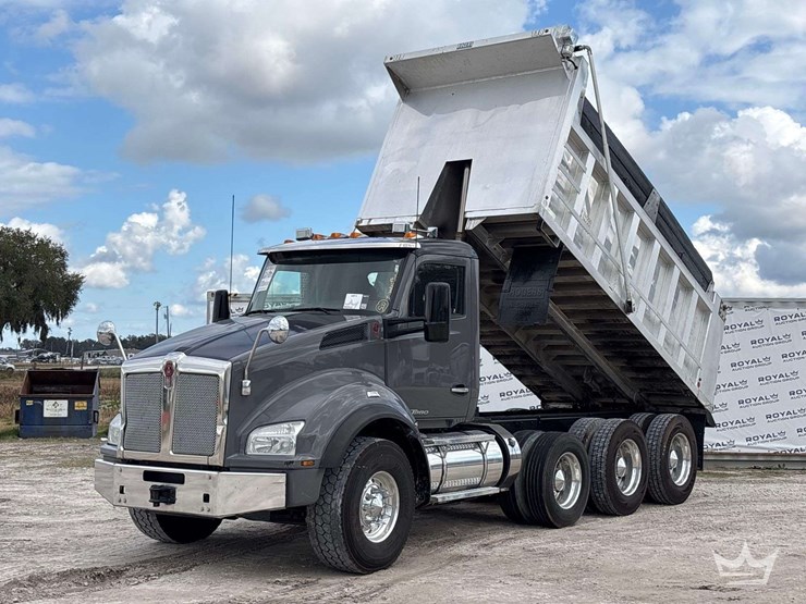 2019-kenworth-t880-image-1