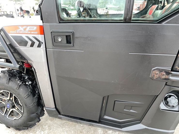 2015-polaris-ranger-xp-image-26