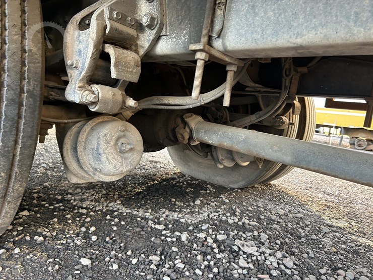 2000-isuzu-ftr-image-46