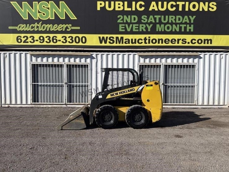 new-holland-l216-image-1