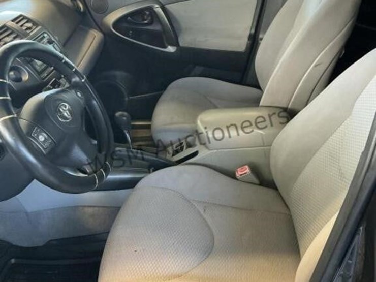 toyota-rav4-image-20