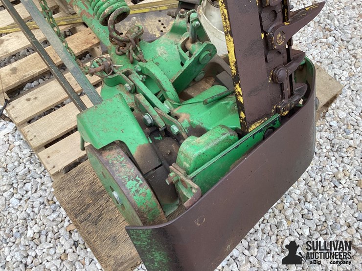 john-deere-350-image-13
