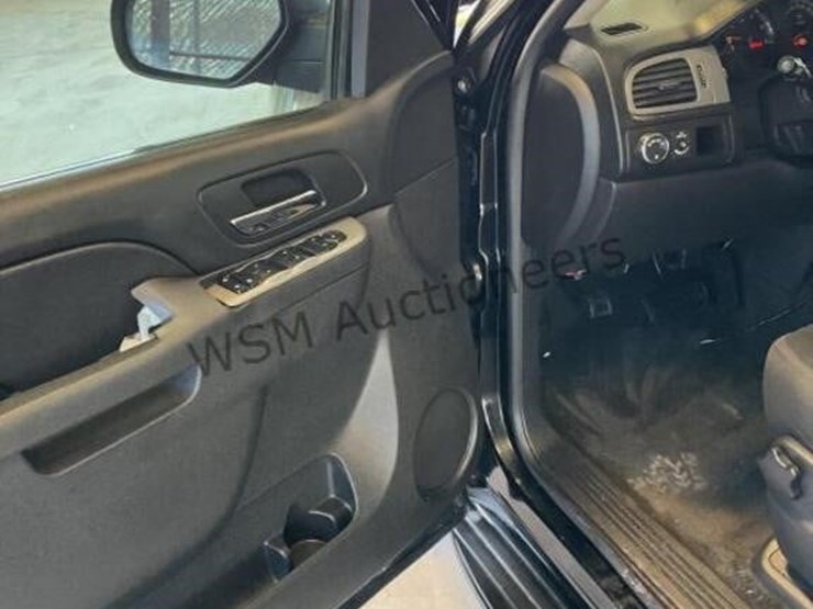 chevrolet-tahoe-image-22