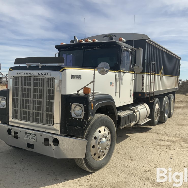 1981 INTERNATIONAL F 4370