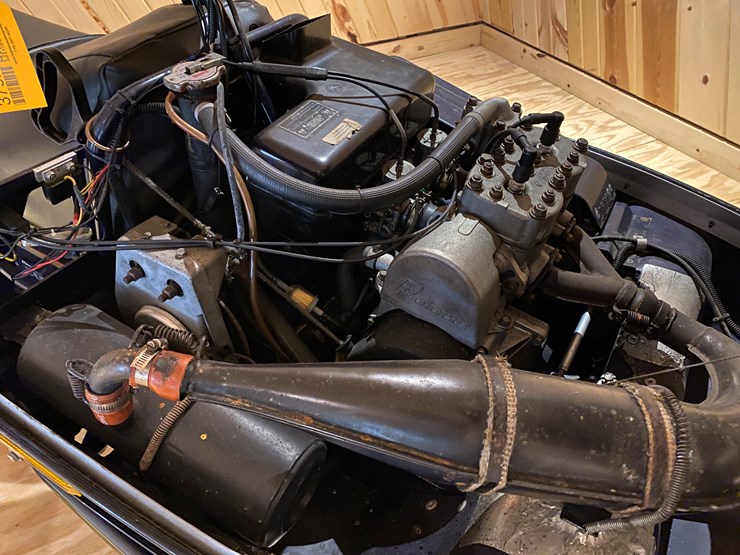 #3792-•-1983-polaris-indy-cross-country-image-25