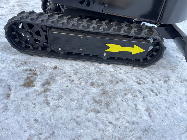 #203-•-miva-va13-mini-excavator-image-44