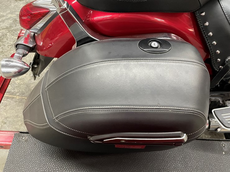 #1010-•-2011-yamaha-v-star-950-tourer-motorcycle-with-trike-kit-(has-wi-title)-image-48