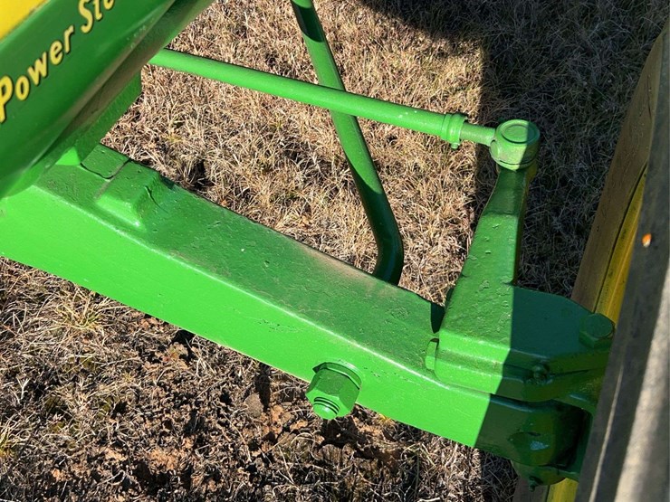 john-deere-830-image-21