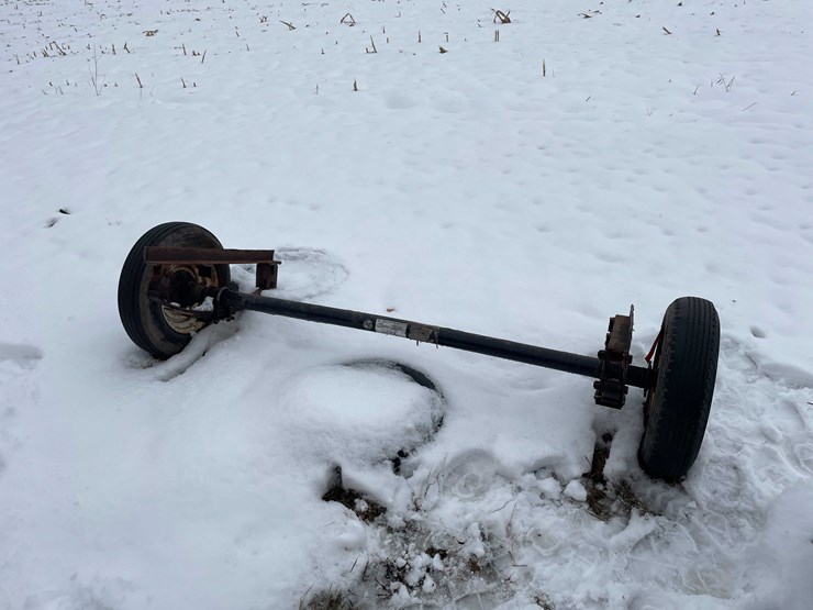 #3539-•-trailer-axle-image-1