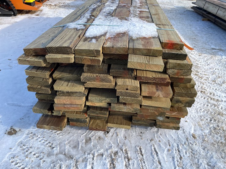 #3812-•-bundle-of-green-treated-lumber-image-3