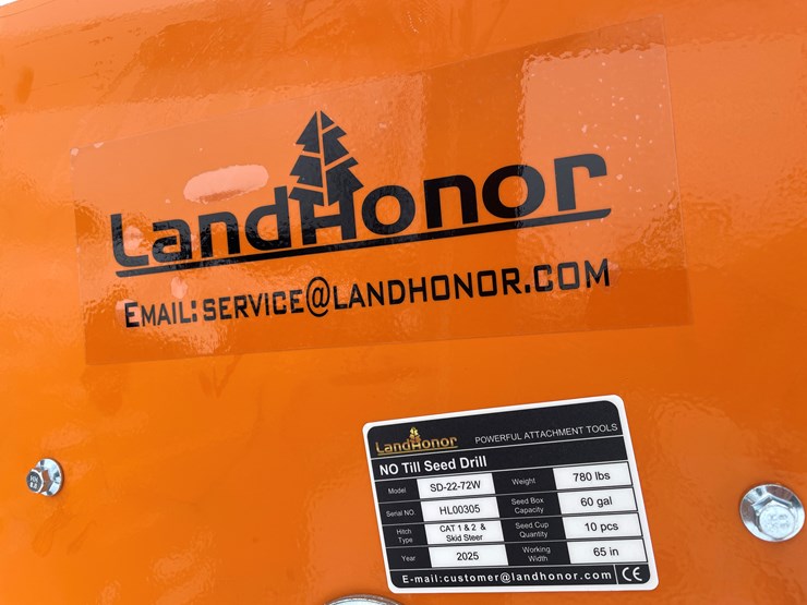 caterpillar-12-image-10