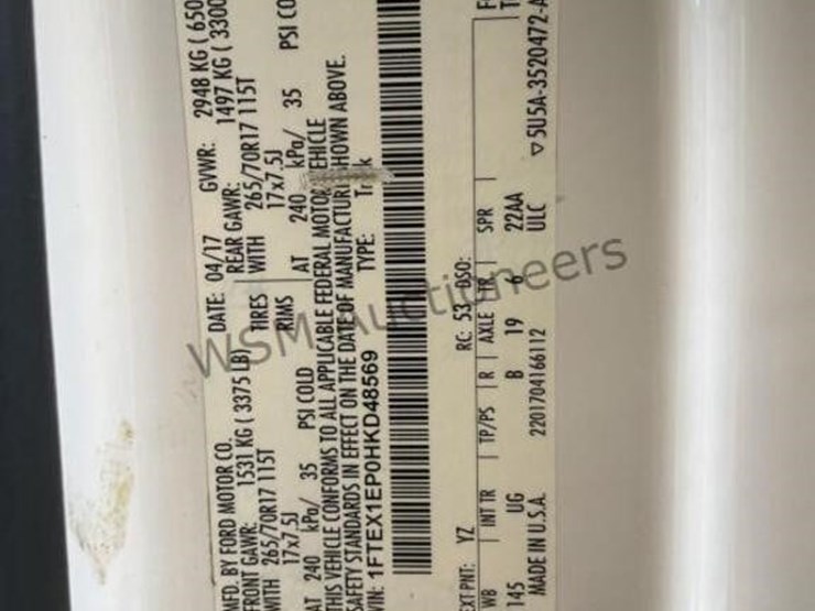 2017-ford-f150-image-16