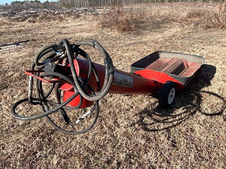 cross-auger,-hydraulic-motor-driven,-wheatheart;-located-at-7241-roxbury-rd,-charles-city,-va,-please-call-804.837.9940-or-804.651.4404-with-questions-image-6