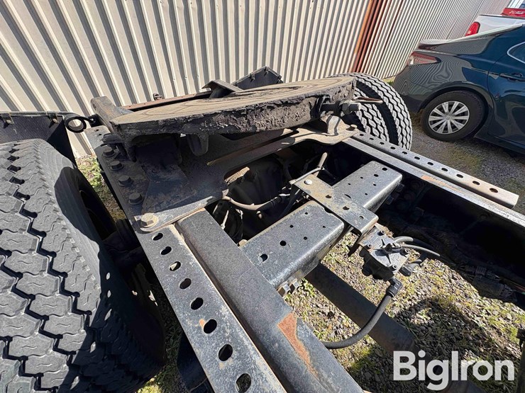 2007-international-durastar-4400-image-19