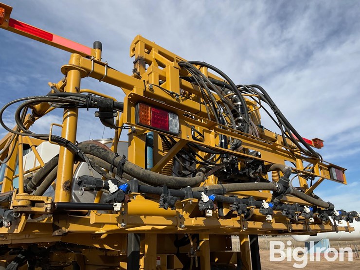 2010-caterpillar-c7-image-19