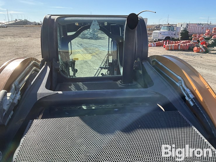 2020-case-tv450b-image-17