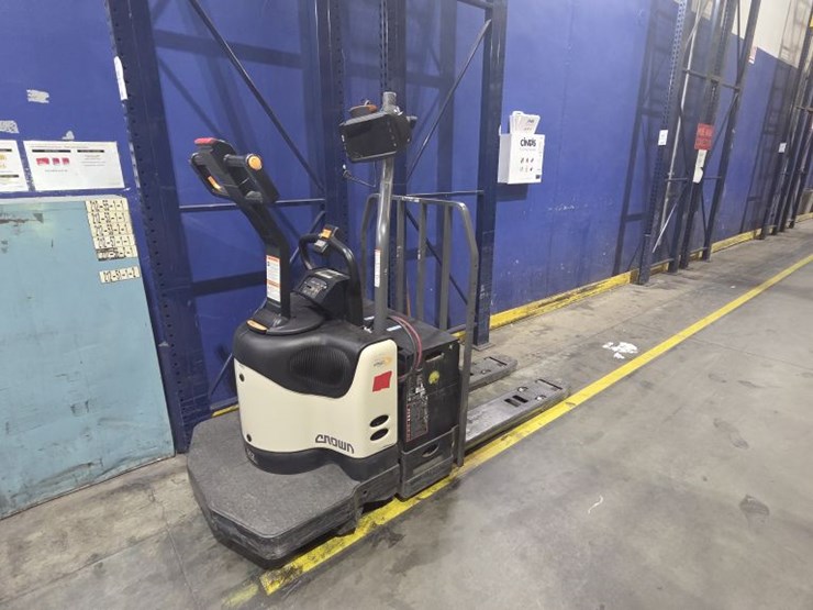 2020-crown-pe4500-60-image-1