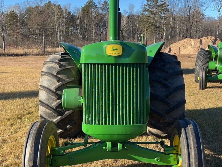 1959-john-deere-830-image-8