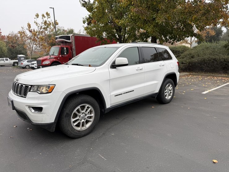 2018-jeep-grand-cherokee-image-1
