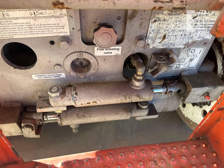 skyjack-sjiii3226-image-14