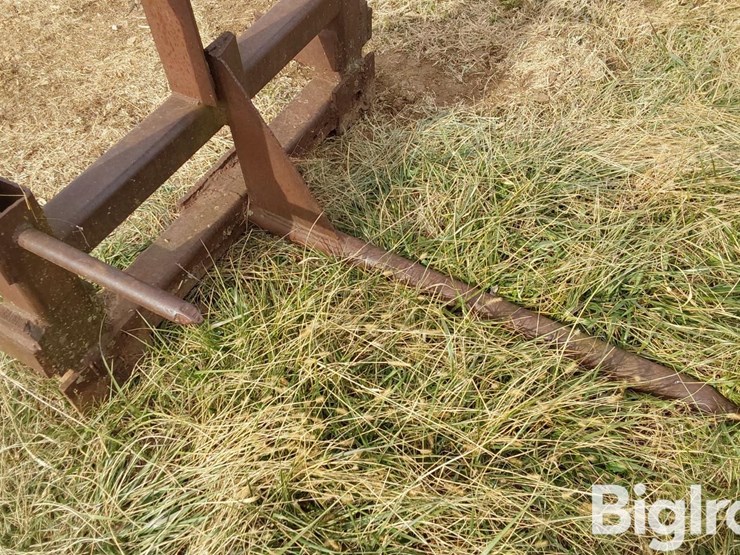 3-pt-mounted-bale-spear-image-12