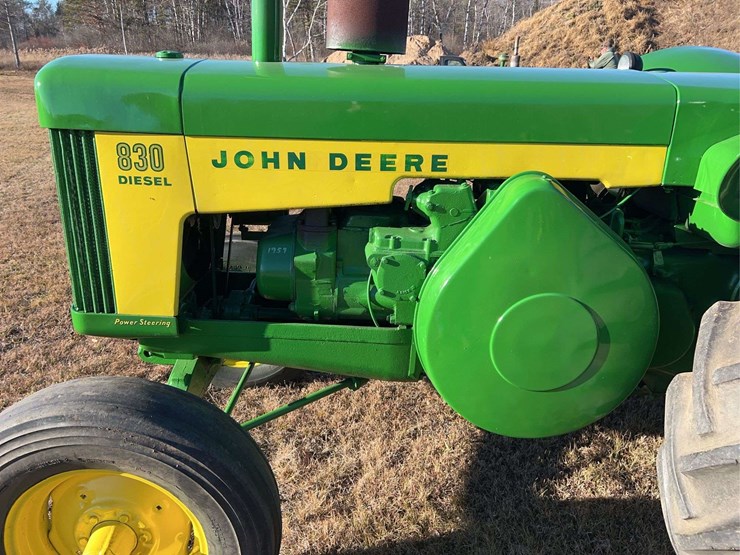 john-deere-830-image-71