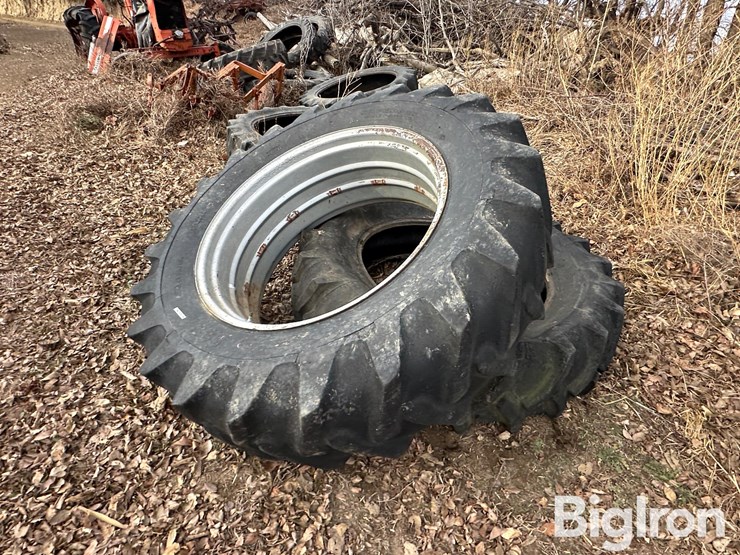 18.4-38-tires-&-rim-image-5