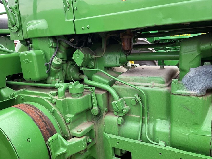 john-deere-70-image-38