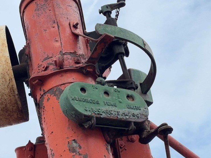 case-28x46-thresher-on-steel-image-51