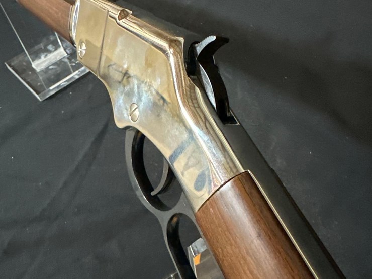 henry-silver-boy-.17hmr-rifle-(sn#-sb008930v)-(box)-image-12