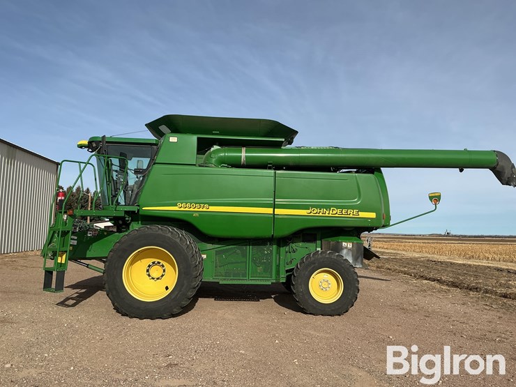 2005-john-deere-9660-sts-image-8