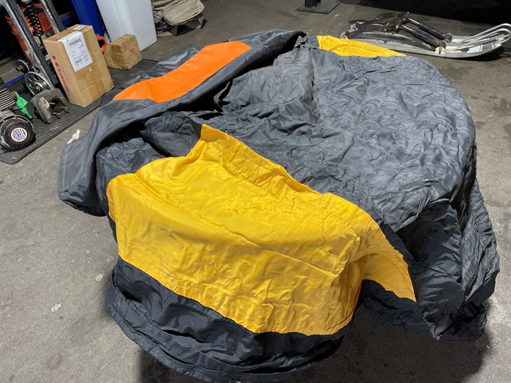 #3862-•-1975-ski-doo-245-rv-custom-cover-image-3