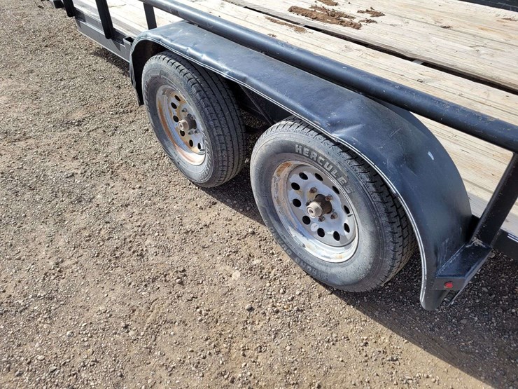 2017-lamar-flatbed-trailer-image-9