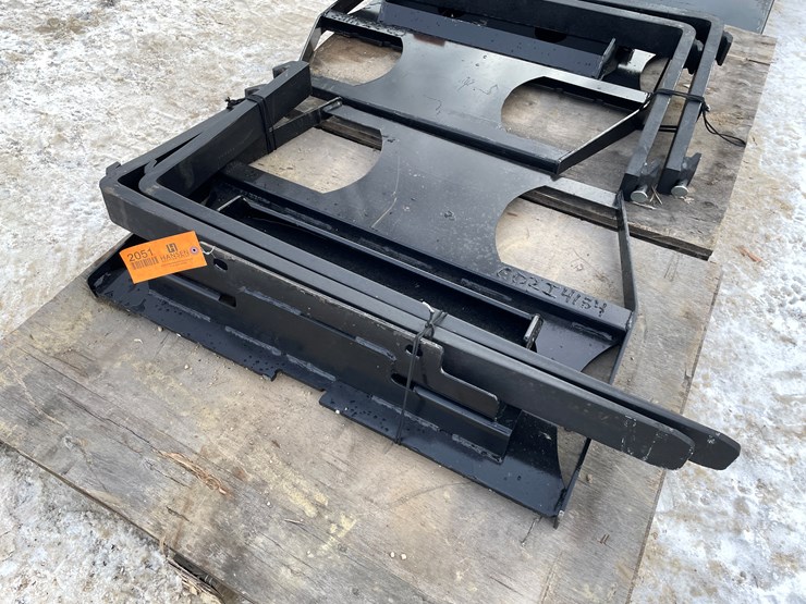 #2051-•-new-kc-mini-fork-frame-with-forks-image-1