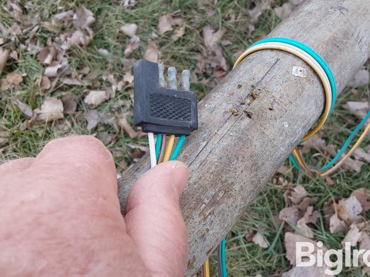 pickup-bed-trailer-image-11