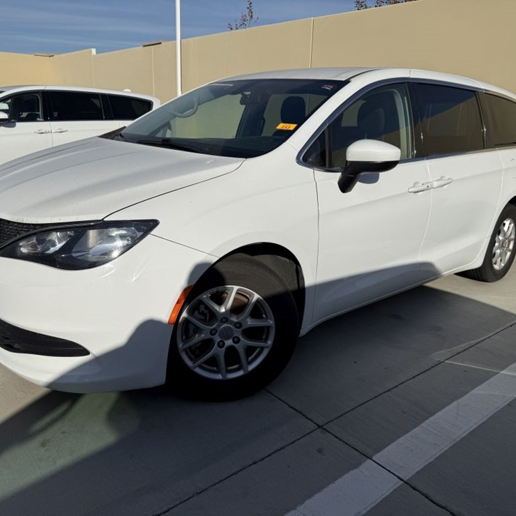 2019 CHRYSLER PACIFICA