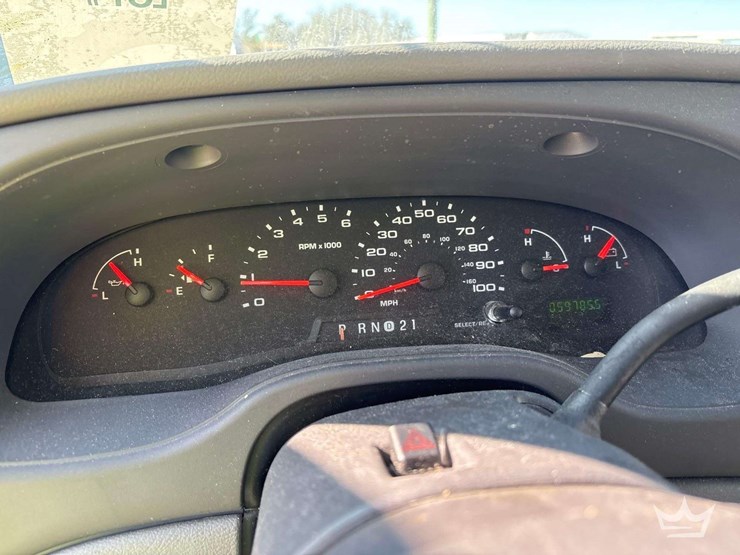 2007-ford-e350-image-11