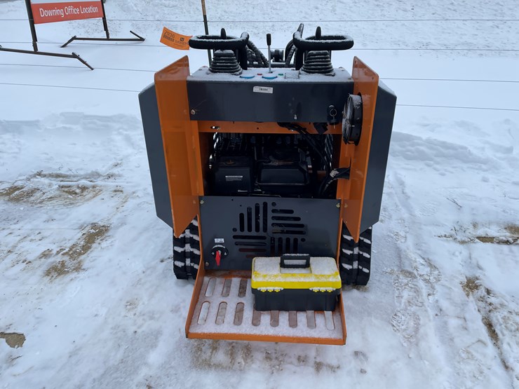 #309-•-new-land-hero-mini-skid-steer-loader-image-6