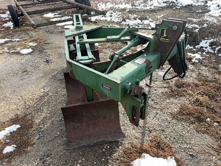 john-deere-3945-image-6