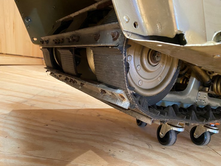 #3775-•-1973-alouette-440-super-snowmobile-image-17