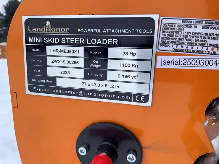 #304-•-new-landhonor-mini-skid-steer-loader-image-9