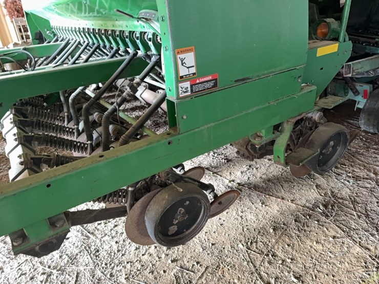 john-deere-1560-image-44