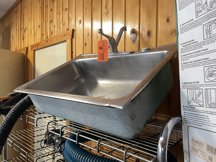 #6352-•-stainless-sink-image-3