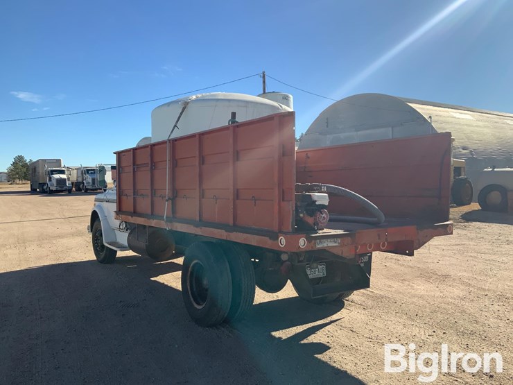 1972-chevrolet-c50-image-7