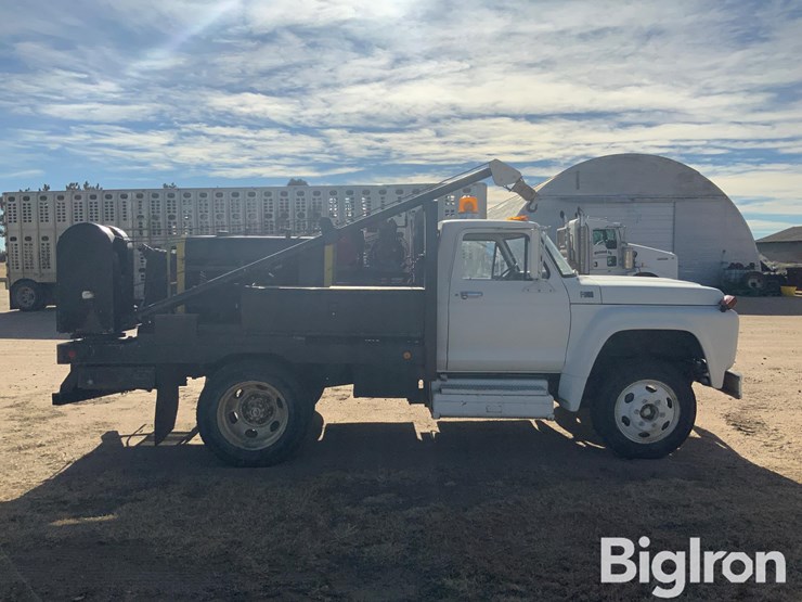 1975-ford-f600-image-4